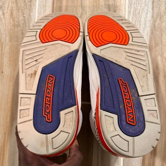 Nike Air Jordan 3 Retro Knicks Mens Size 10.5 136064-148 Sneaker White Orange - Picture 8 of 9